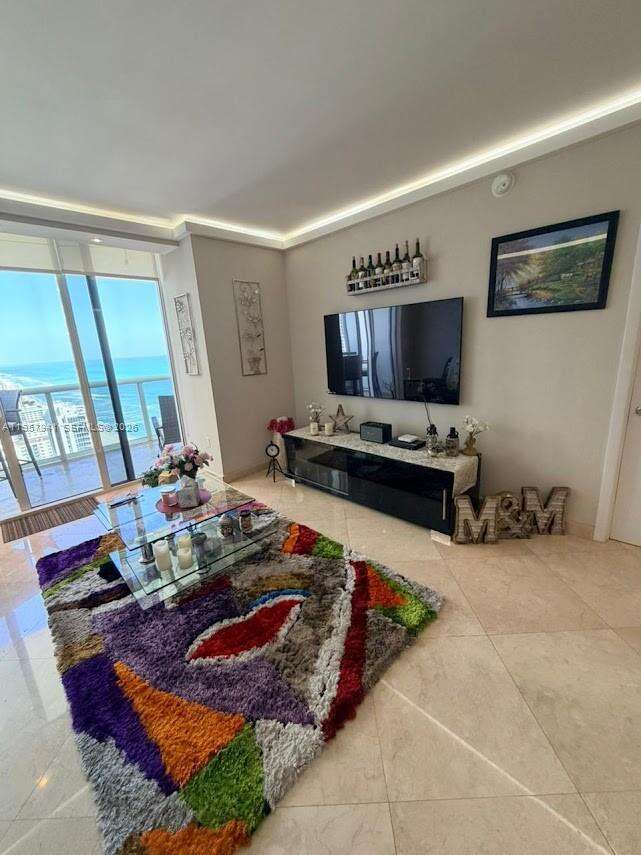 The Beach Club Two at 1830 Ocean Dr, Hallandale Beach, FL 33009 - For Rent photo 6