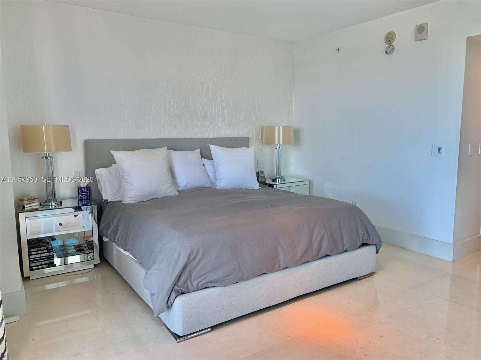 Ocean Palms at 3101 Ocean Dr, Hollywood, FL 33019 - For Rent photo 13