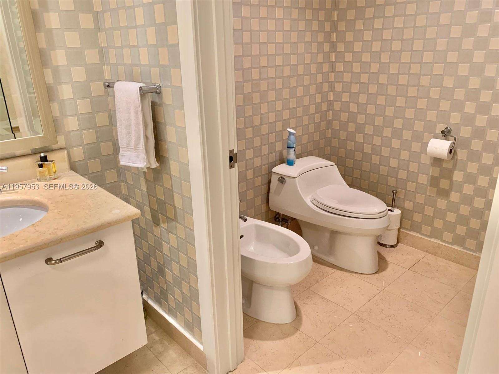 Ocean Palms at 3101 Ocean Dr, Hollywood, FL 33019 - For Rent photo 18