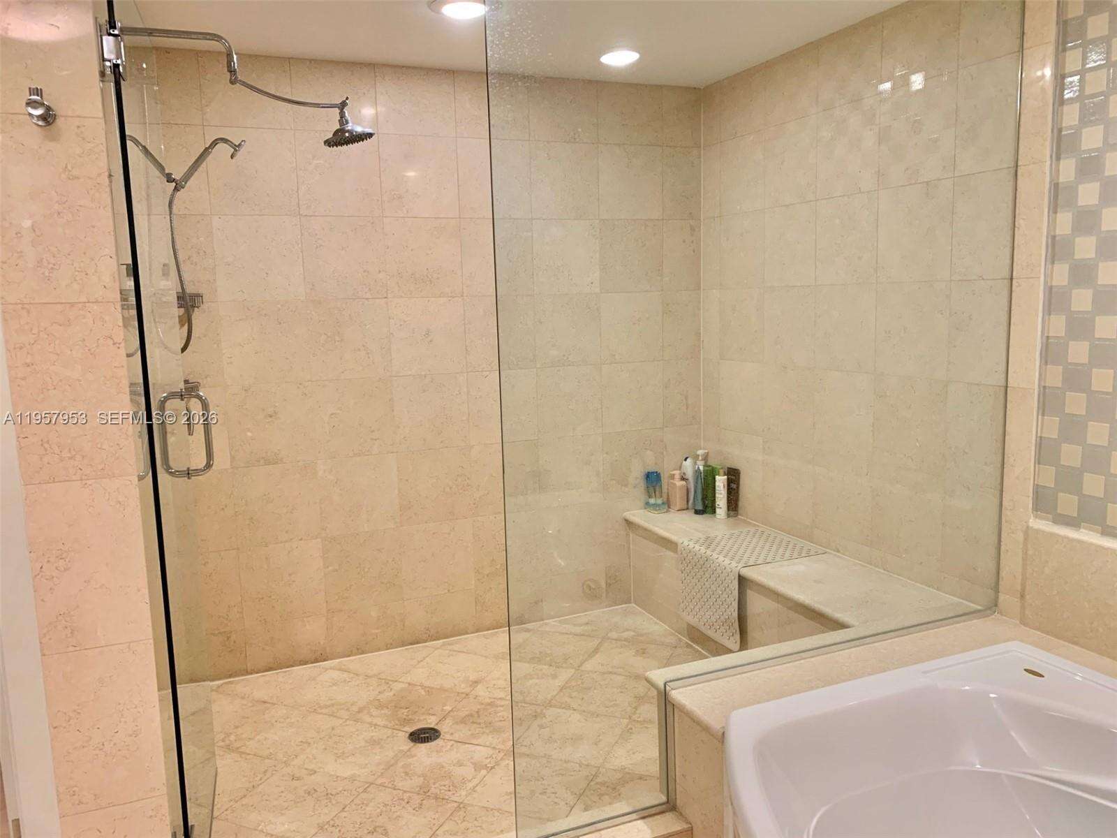 Ocean Palms at 3101 Ocean Dr, Hollywood, FL 33019 - For Rent photo 21