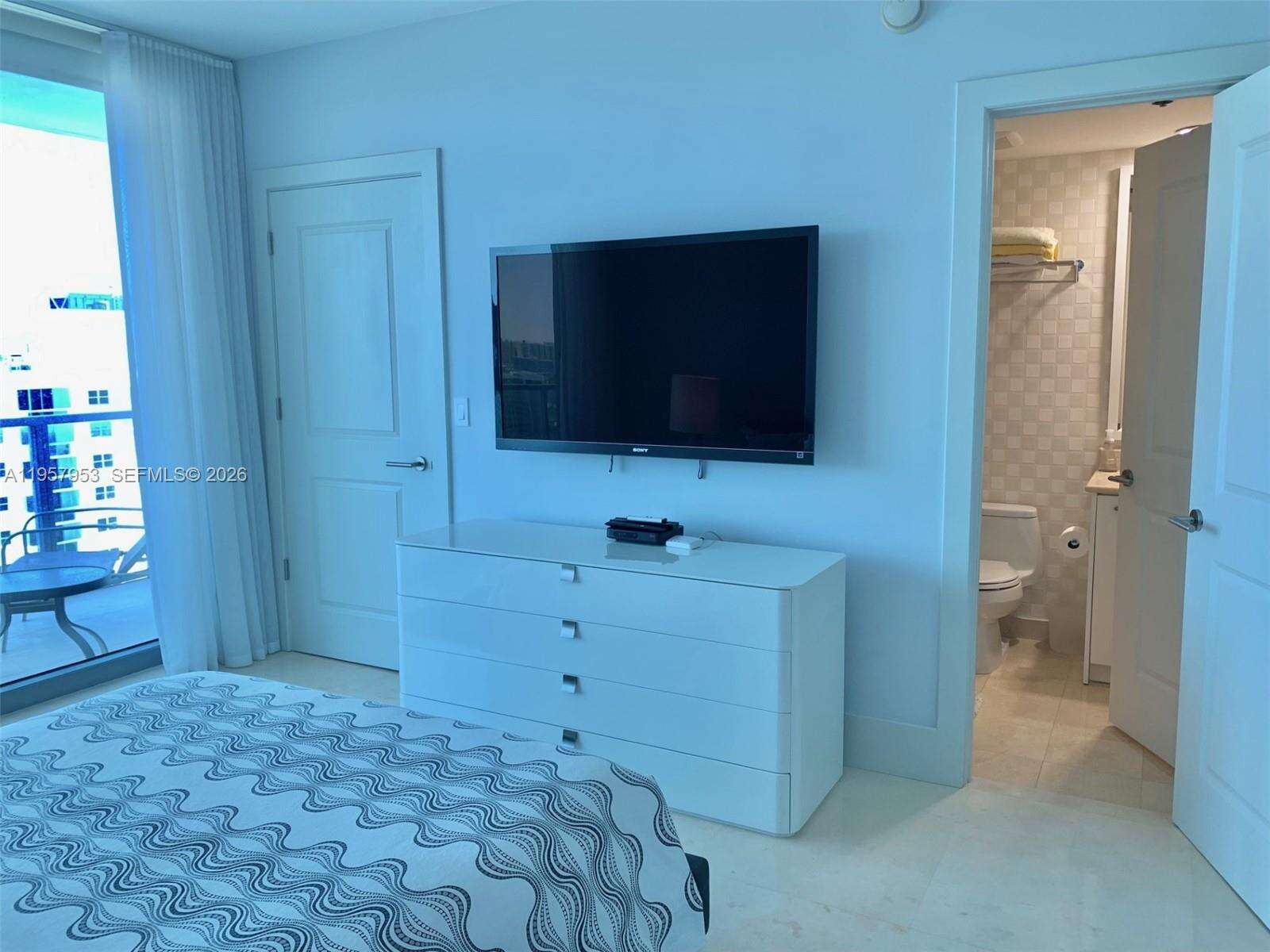 Ocean Palms at 3101 Ocean Dr, Hollywood, FL 33019 - For Rent photo 42