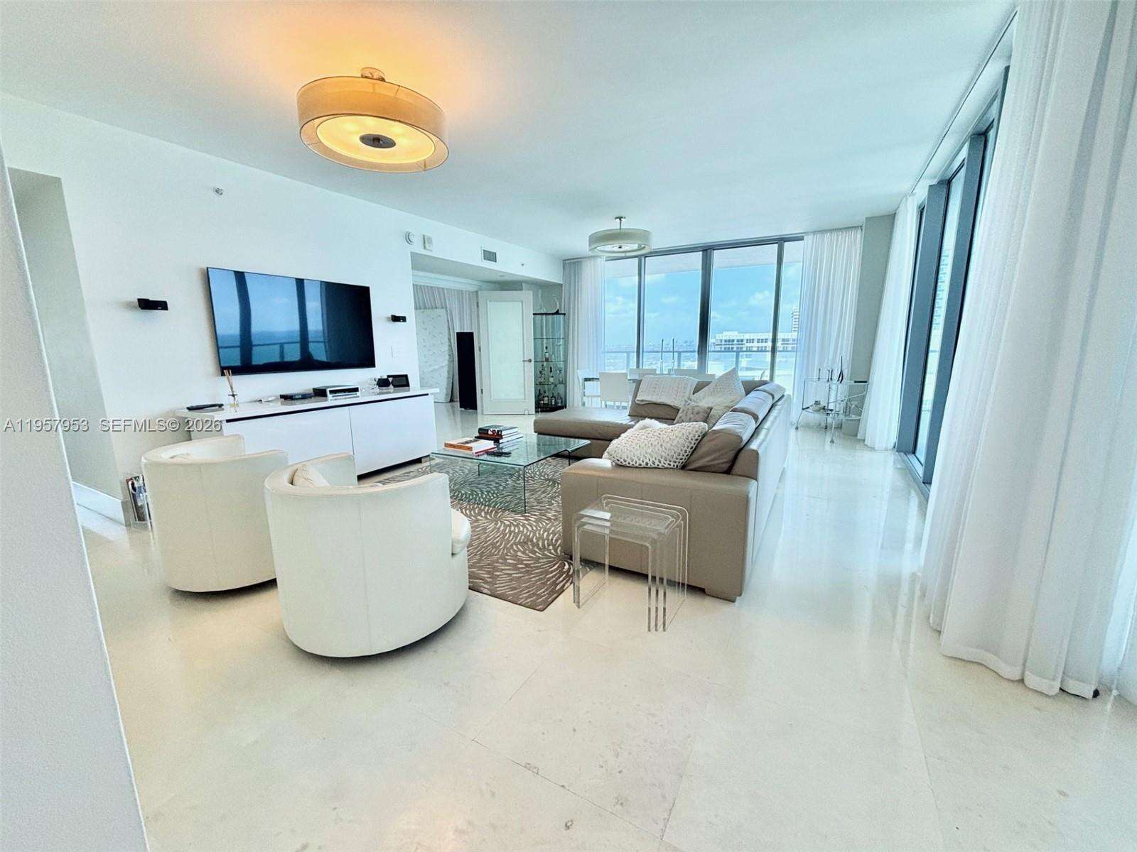 Ocean Palms at 3101 Ocean Dr, Hollywood, FL 33019 - For Rent photo 7