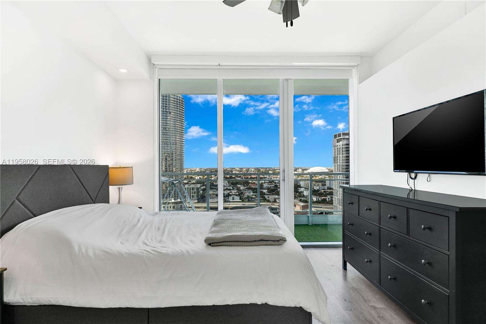 Mint at 92 3 St, Miami, FL 33130 - For Rent photo 12