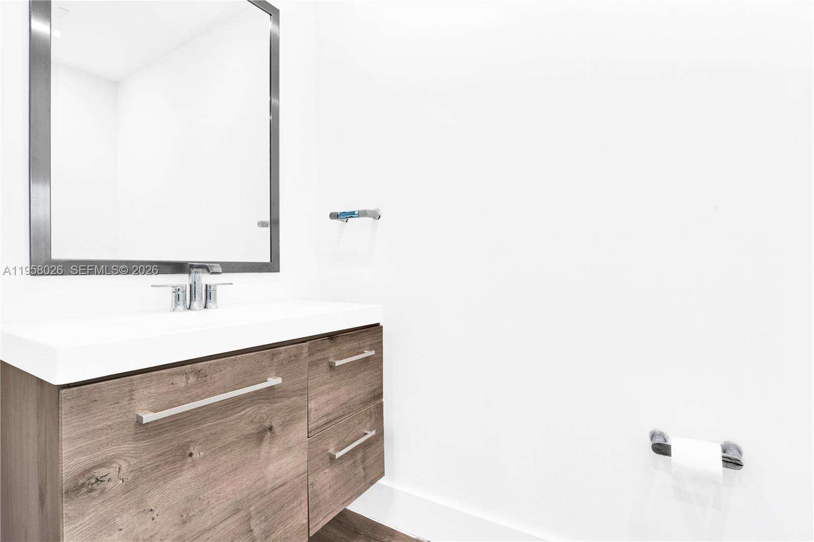 Mint at 92 3 St, Miami, FL 33130 - For Rent photo 17