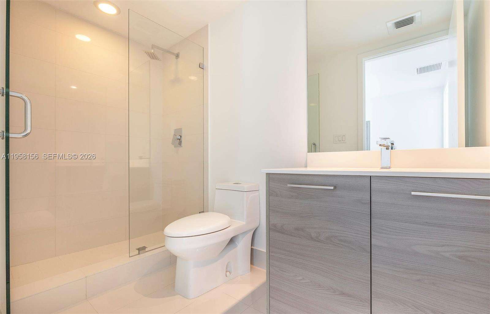 Sls Brickell at 1300 Miami Ave, Miami, FL 33130 - For Rent photo 12