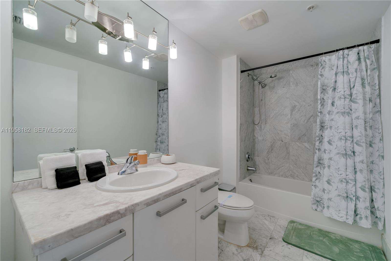 Vizcayne South at 253 2 St, Miami, FL 33132 - For Rent photo 18