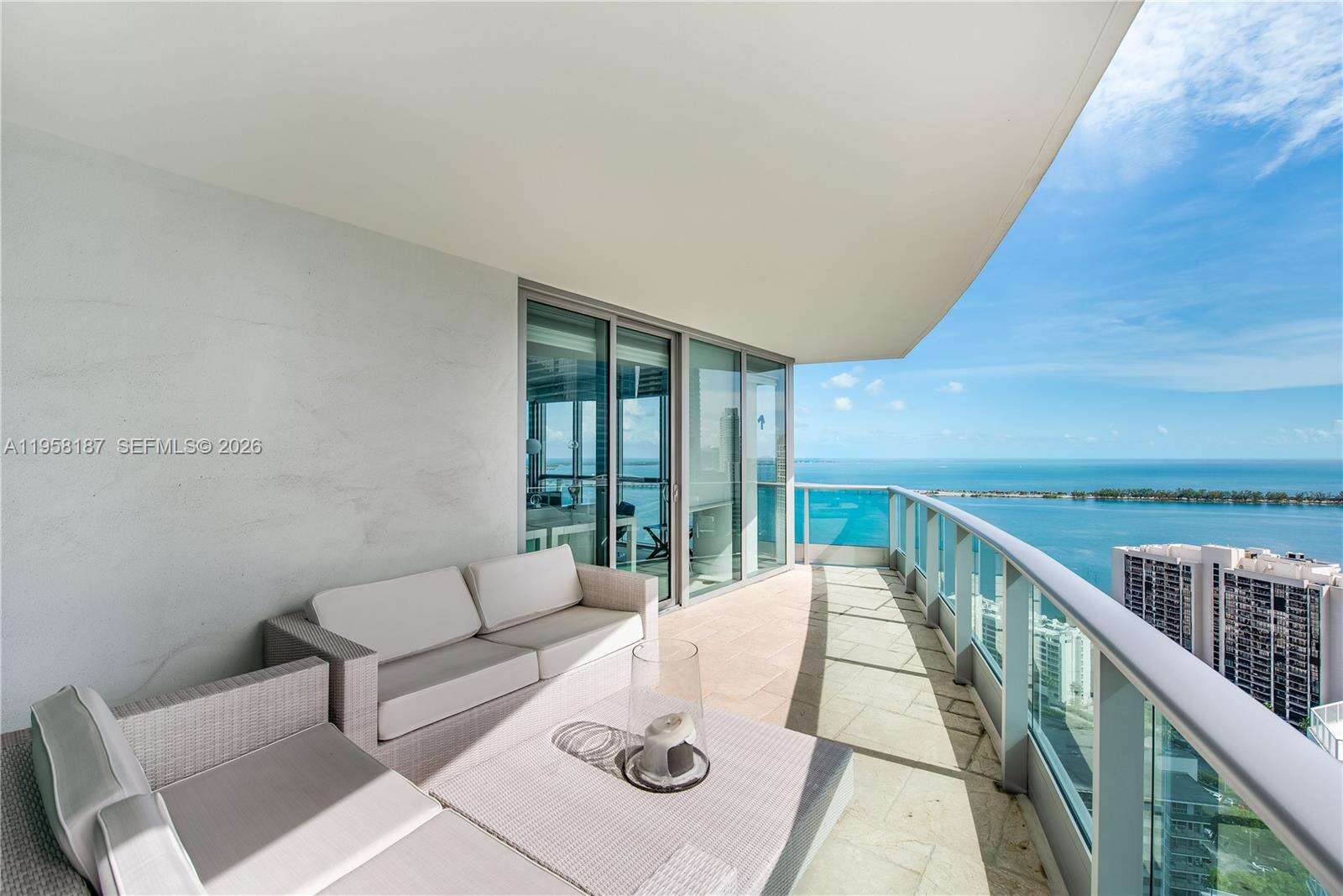 Jade At Brickell Bay at 1331 Brickell Bay Dr, Miami, FL 33131 - For Rent photo 15