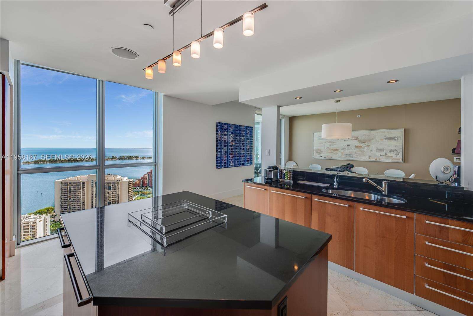 Jade At Brickell Bay at 1331 Brickell Bay Dr, Miami, FL 33131 - For Rent photo 24