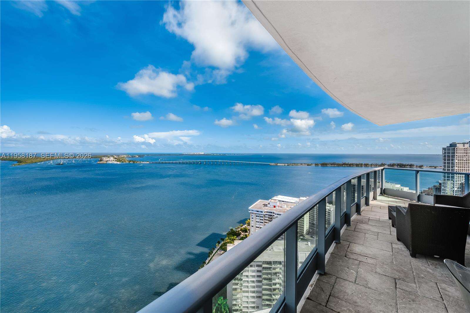 Jade At Brickell Bay at 1331 Brickell Bay Dr, Miami, FL 33131 - For Rent photo 32