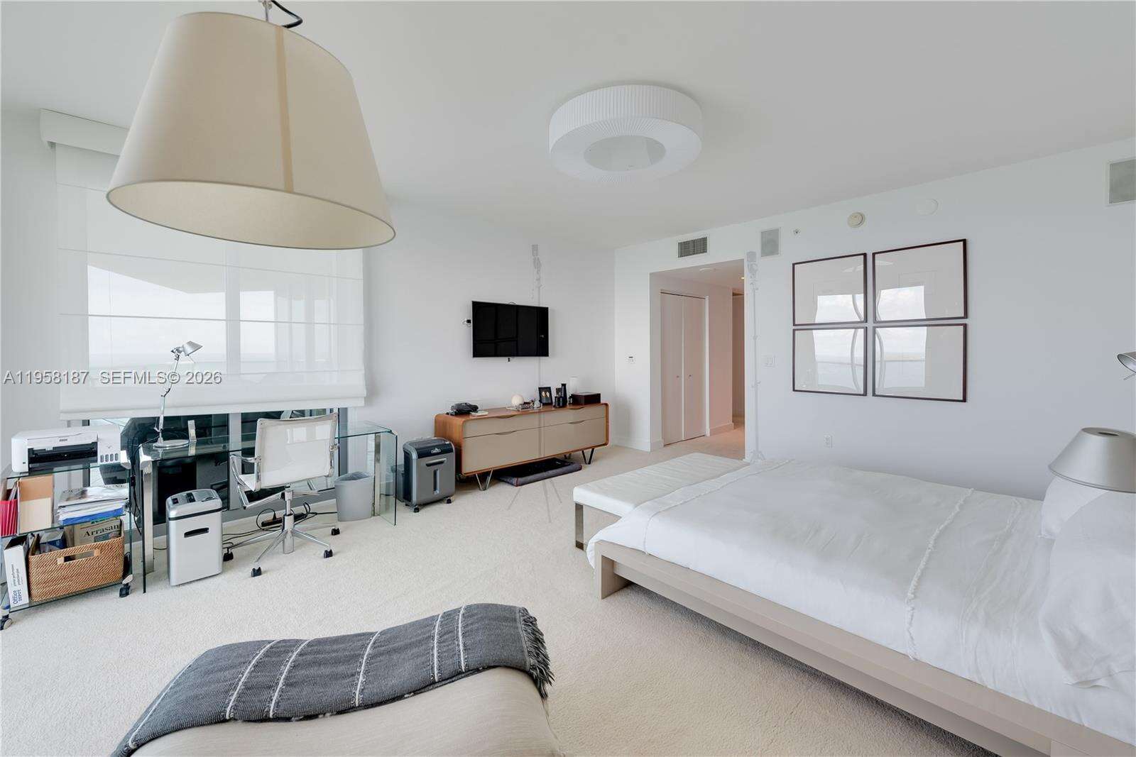 Jade At Brickell Bay at 1331 Brickell Bay Dr, Miami, FL 33131 - For Rent photo 40