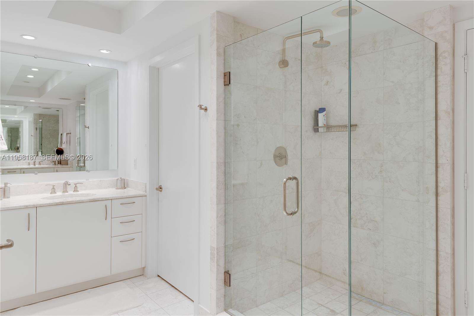 Jade At Brickell Bay at 1331 Brickell Bay Dr, Miami, FL 33131 - For Rent photo 43