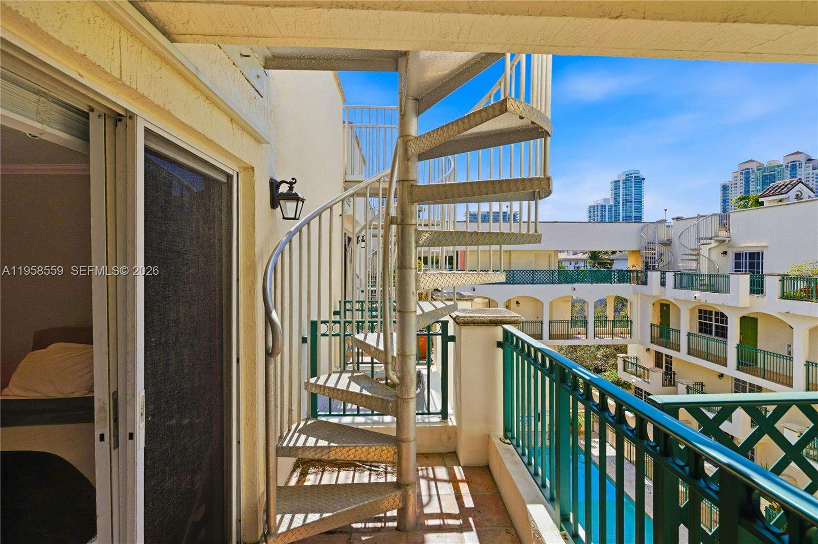 ARMITAGE PLACE NO 3 - 300 Euclid Ave, Miami Beach, FL 33139 | Picture 19