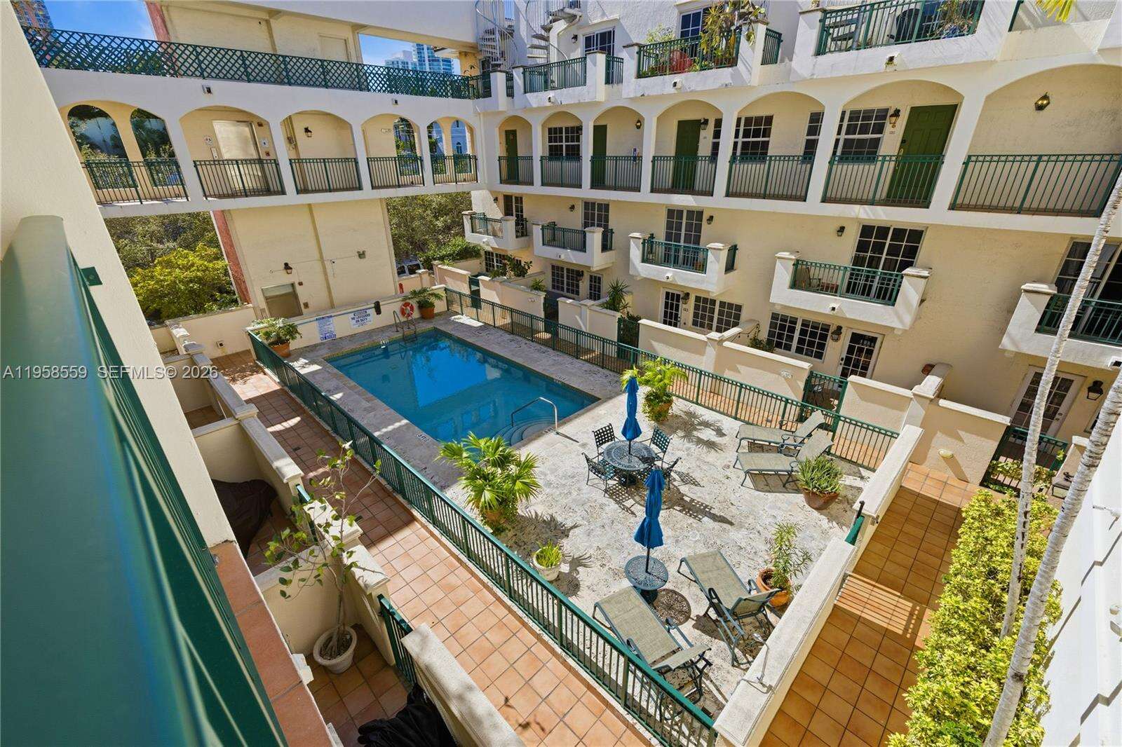 ARMITAGE PLACE NO 3 - 300 Euclid Ave, Miami Beach, FL 33139 | Picture 21