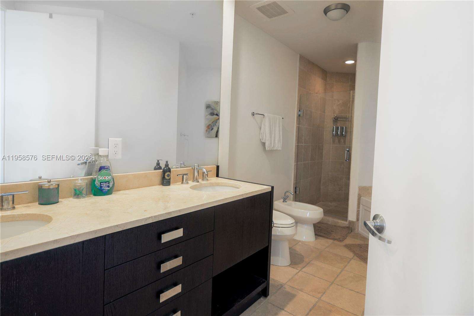 Trump Royale at 18201 Collins Ave, Sunny Isles Beach, FL 33160 - For Rent photo 24