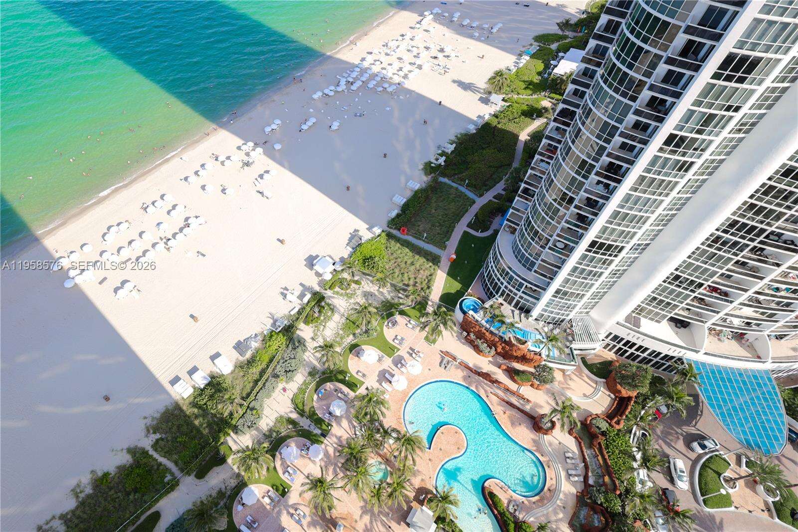 Trump Royale at 18201 Collins Ave, Sunny Isles Beach, FL 33160 - For Rent photo 6