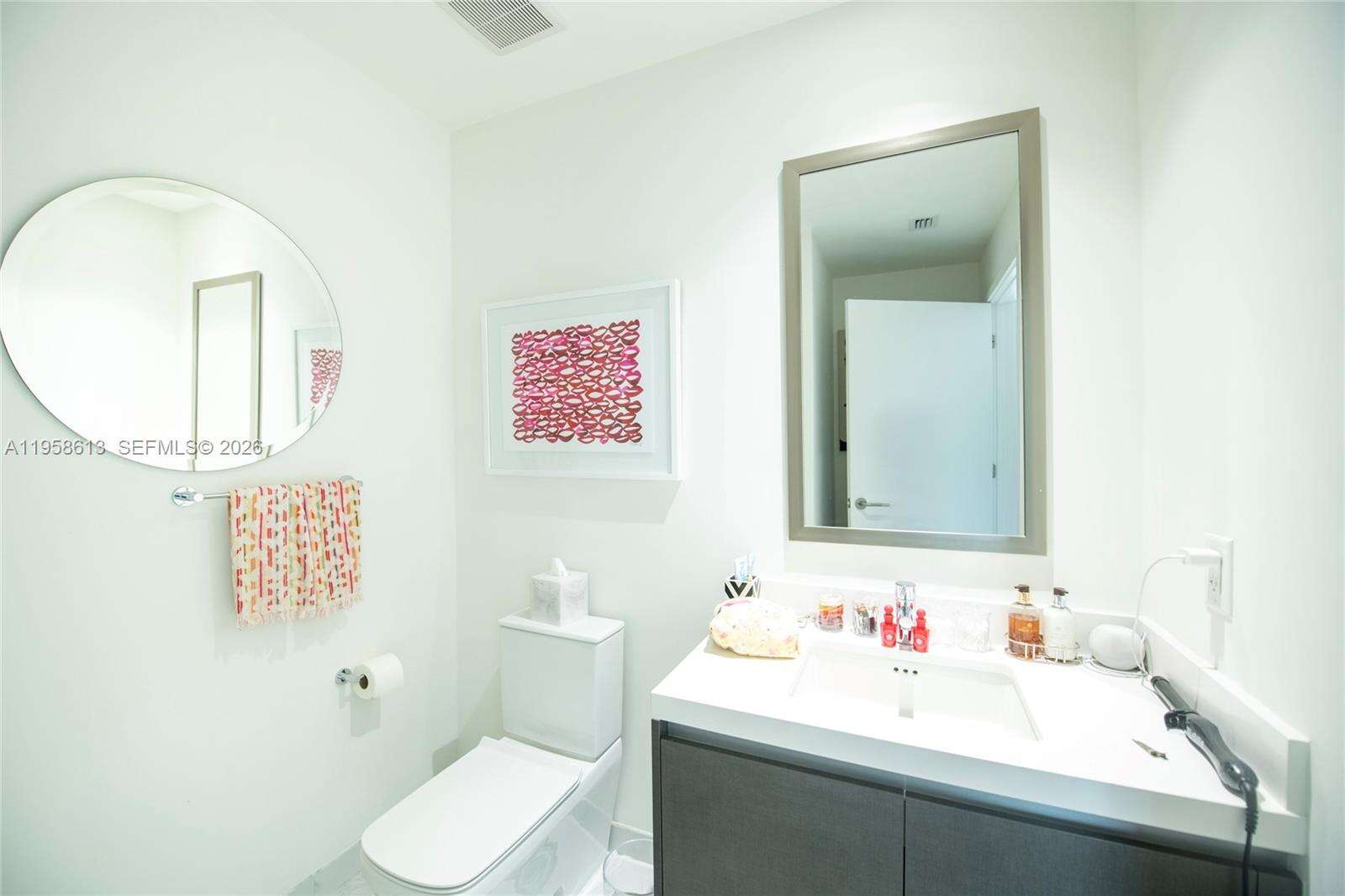 Paramount Miami Worldcenter at 851 1 Ave, Miami, FL 33132 - For Rent photo 15
