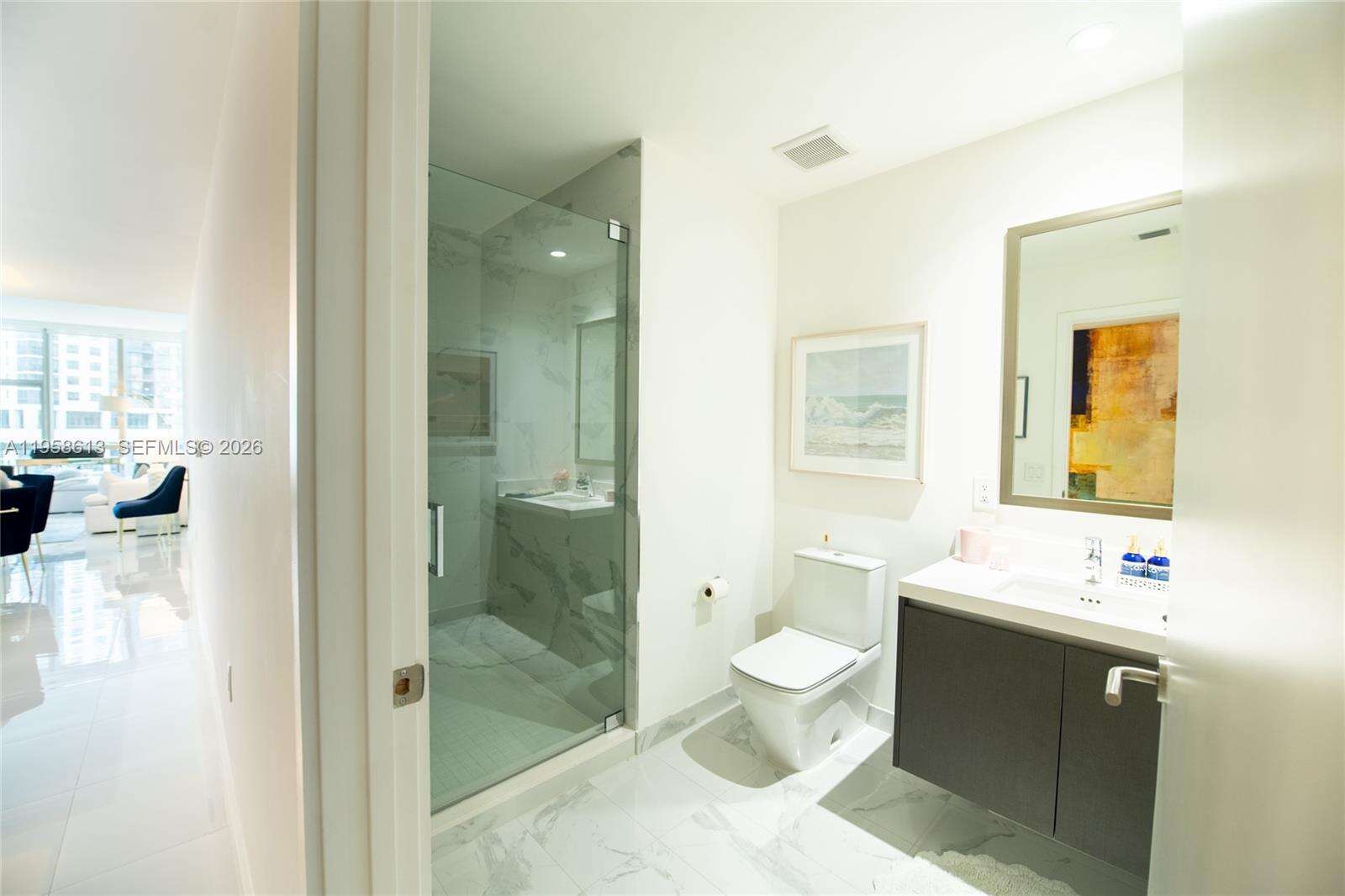 Paramount Miami Worldcenter at 851 1 Ave, Miami, FL 33132 - For Rent photo 16