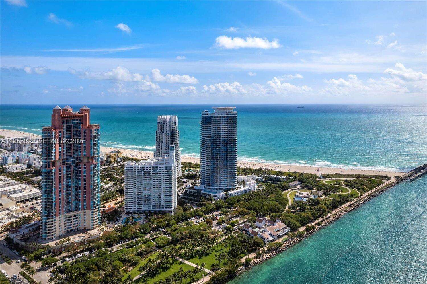 Continuum South Tower at 100 Pointe Dr, Miami Beach, FL 33139 - For Rent photo 60