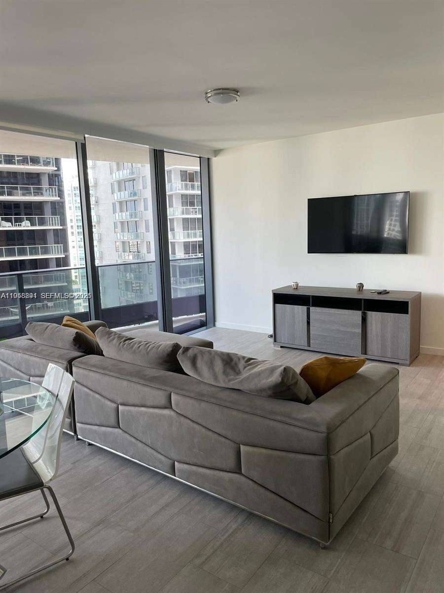 Brickell Flatiron at 1000 Brickell Plaza, Miami, FL 33131 - For Rent photo 18