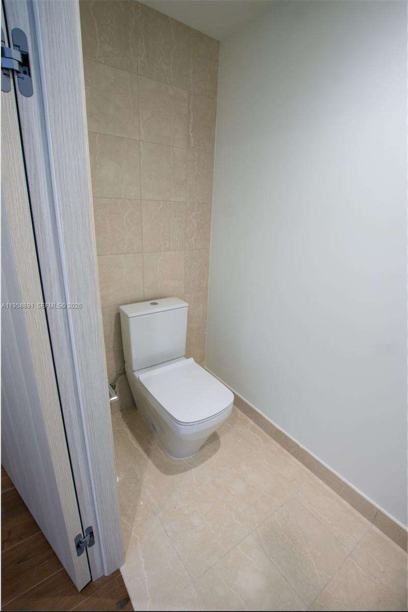 Brickell Flatiron at 1000 Brickell Plaza, Miami, FL 33131 - For Rent photo 7