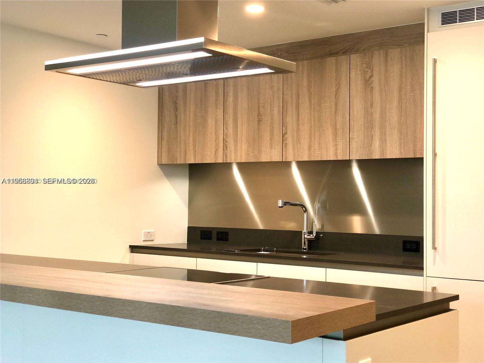 Brickell Flatiron at 1000 Brickell Plaza, Miami, FL 33131 - For Rent photo 4