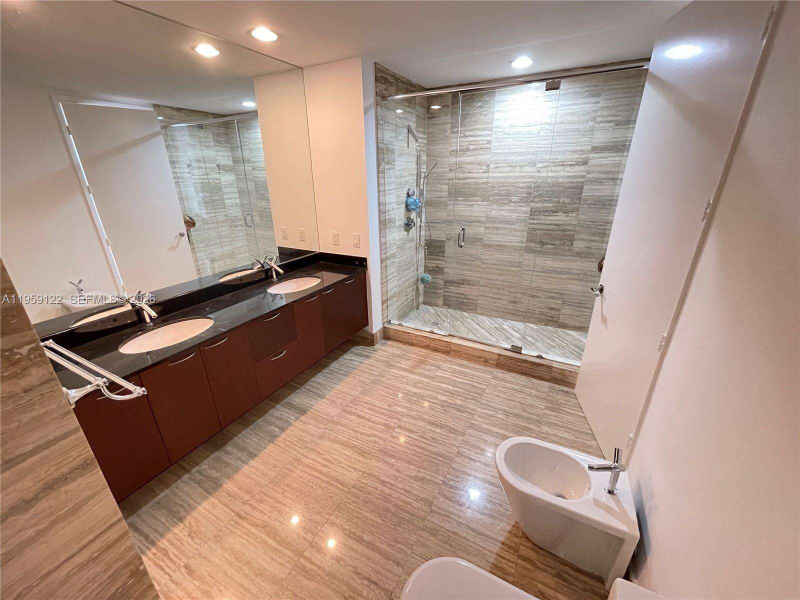 Trump Tower 2 at 15901 Collins Ave, Sunny Isles Beach, FL 33160 - For Rent photo 13