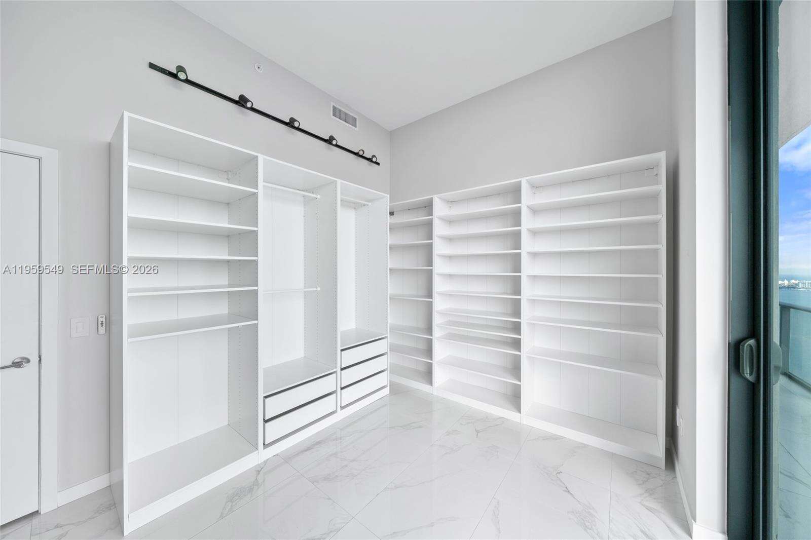 Gran Paraiso at 480 31 St, Miami, FL 33137 - For Rent photo 28