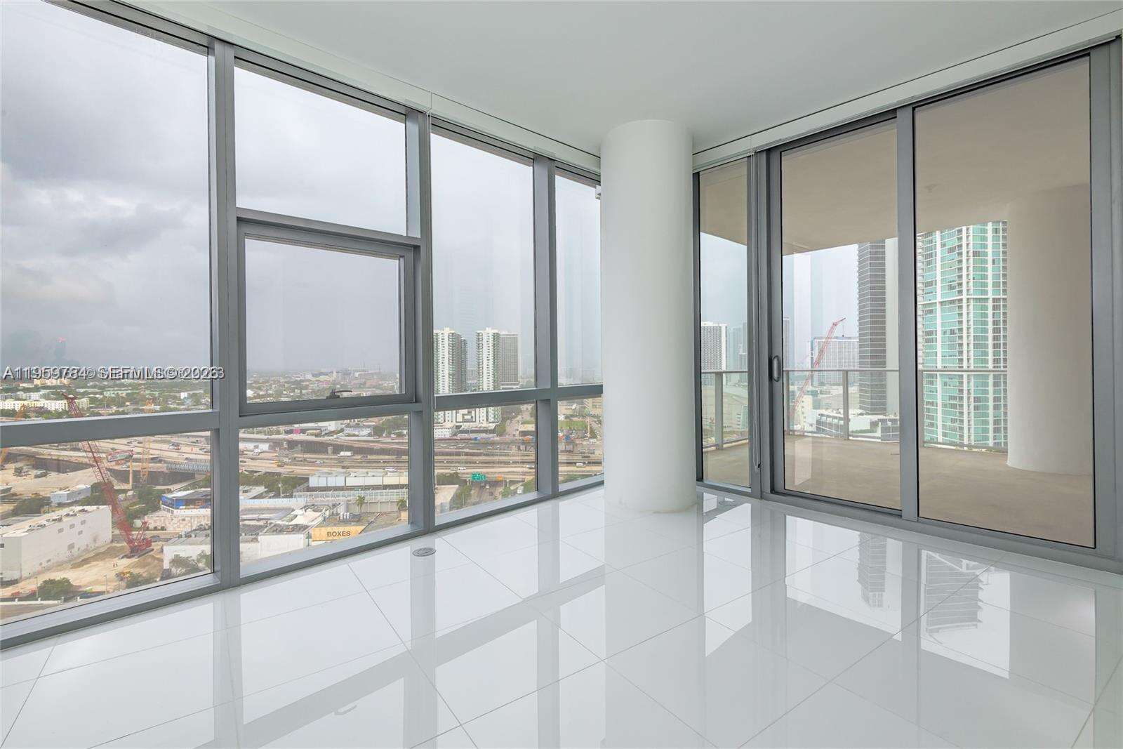 Paramount Miami Worldcenter at 851 1 Ave, Miami, FL 33132 - For Rent photo 24
