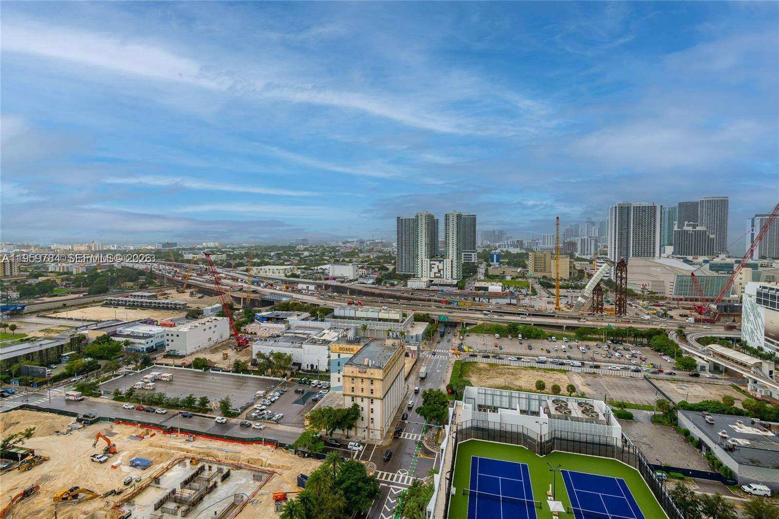Paramount Miami Worldcenter at 851 1 Ave, Miami, FL 33132 - For Rent photo 36