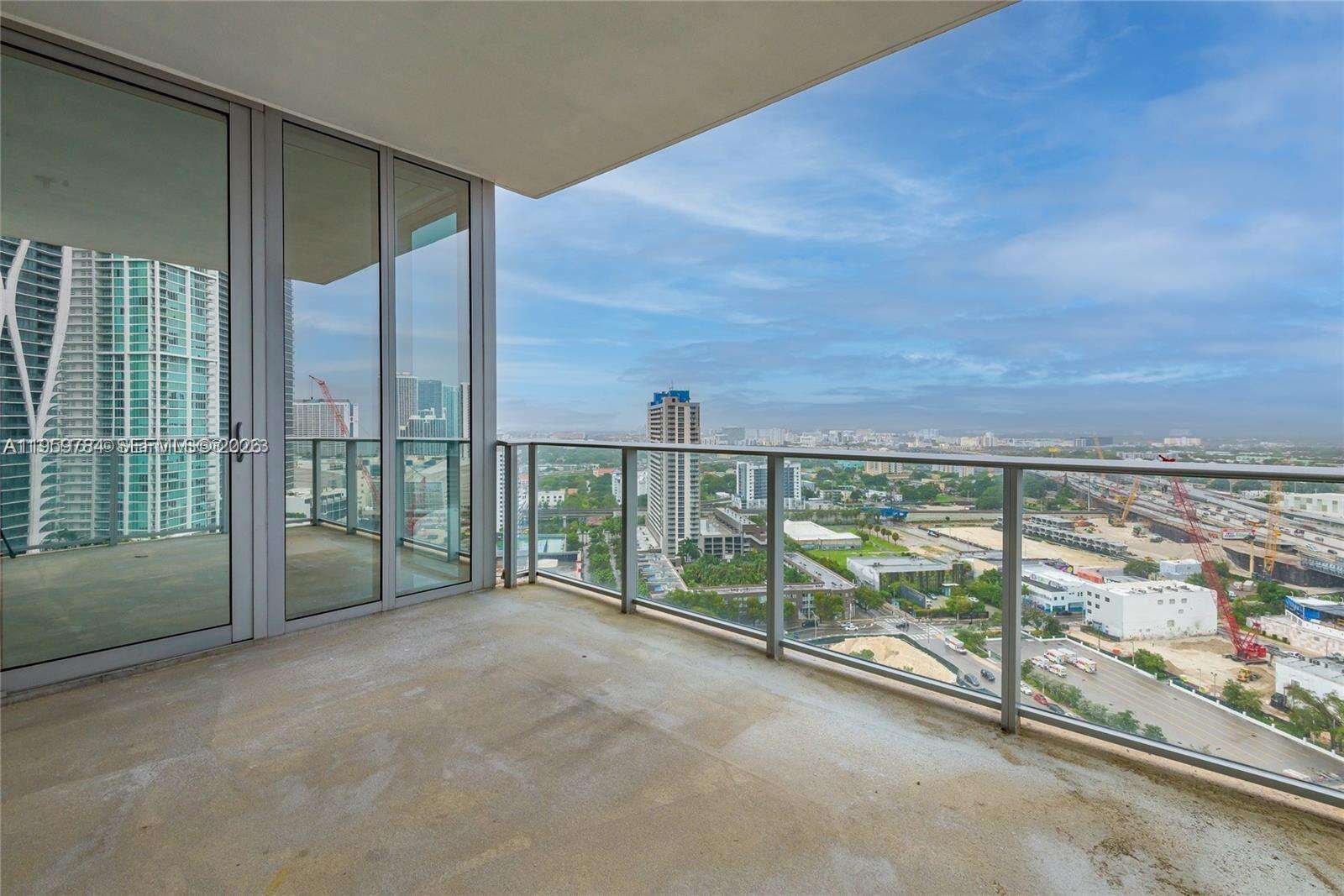 Paramount Miami Worldcenter at 851 1 Ave, Miami, FL 33132 - For Rent photo 39