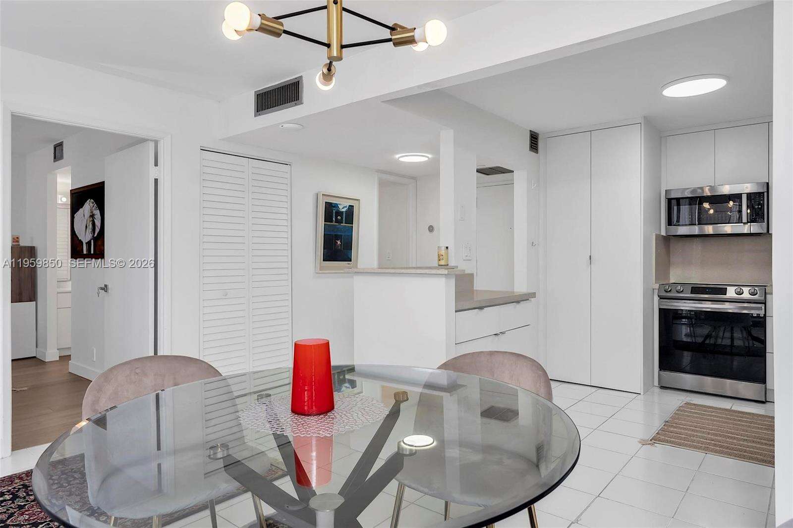 Brickell Place at 1865 Brickell Ave, Miami, FL 33129 - For Rent photo 11