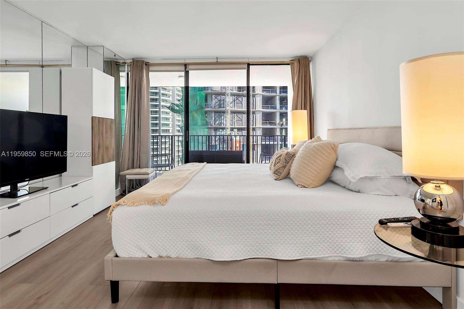 Brickell Place at 1865 Brickell Ave, Miami, FL 33129 - For Rent photo 28