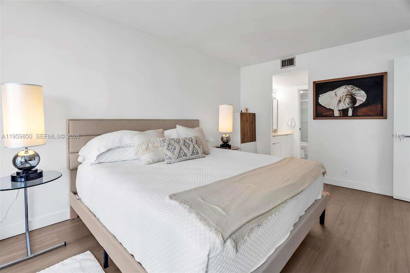 Brickell Place at 1865 Brickell Ave, Miami, FL 33129 - For Rent photo 29