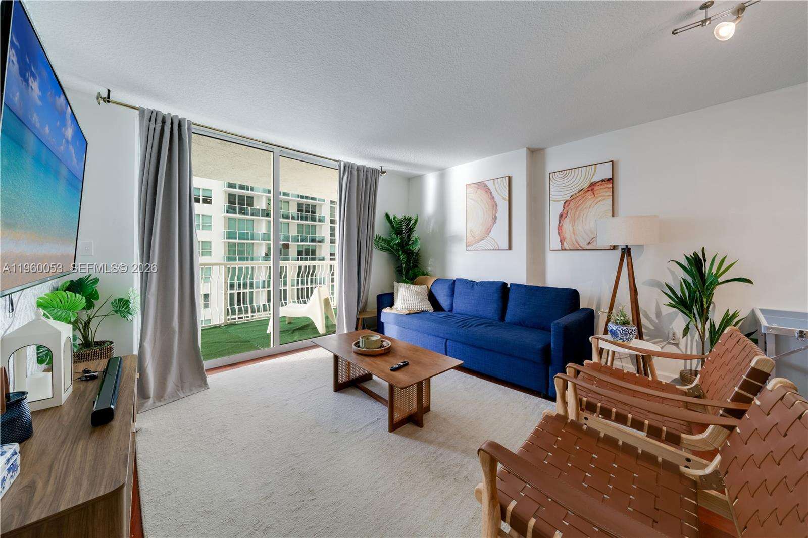 The Club At Brickell Bay at 1200 Brickell Bay Dr, Miami, FL 33131 - For Rent photo 2