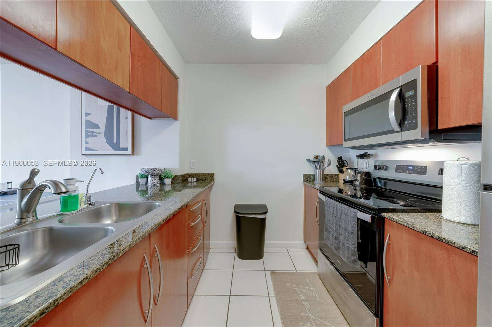 The Club At Brickell Bay at 1200 Brickell Bay Dr, Miami, FL 33131 - For Rent photo 14