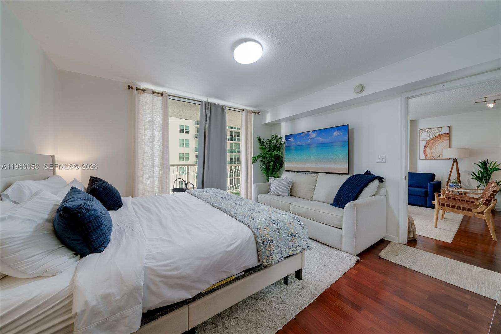 The Club At Brickell Bay at 1200 Brickell Bay Dr, Miami, FL 33131 - For Rent photo 17