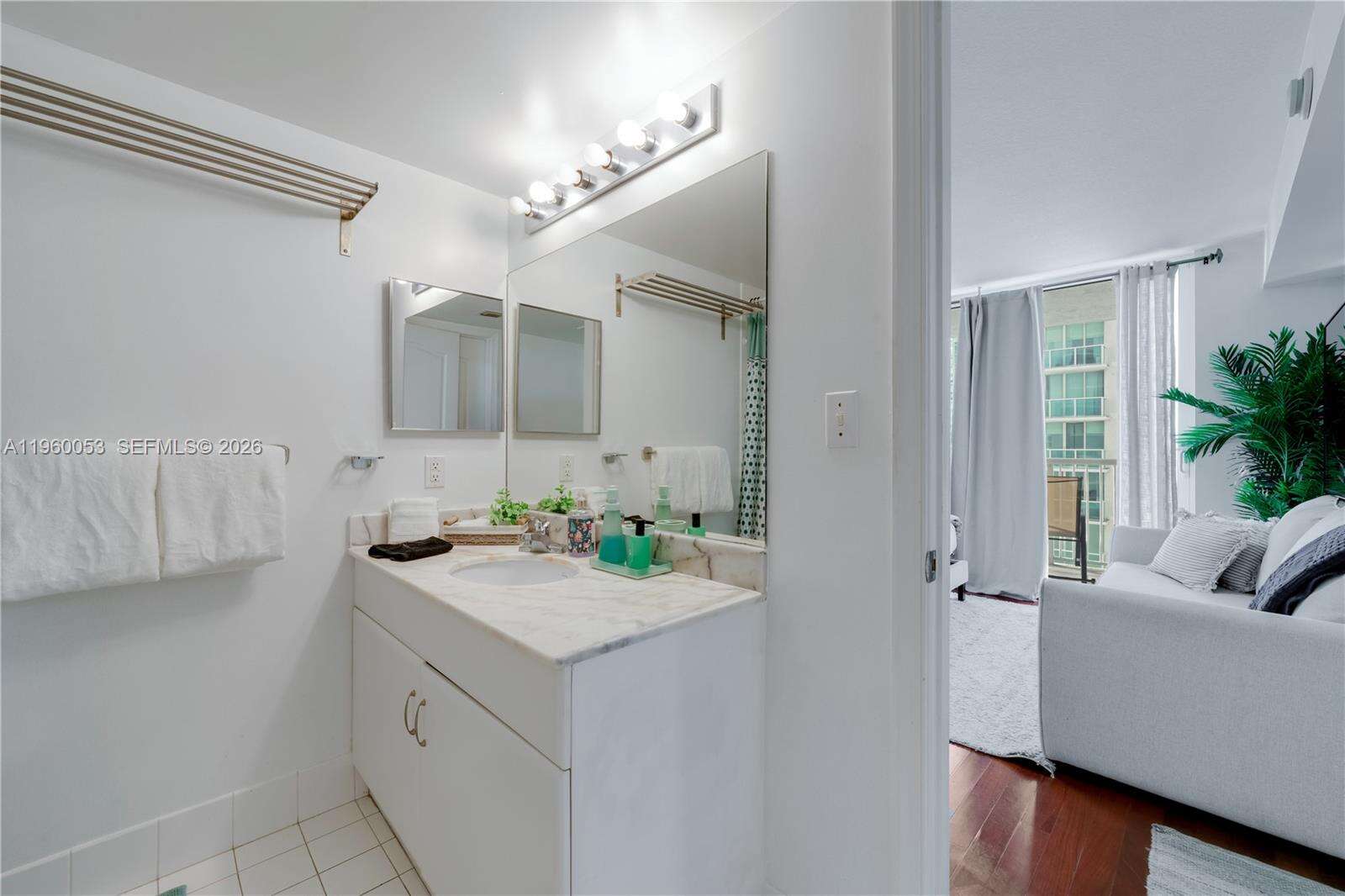 The Club At Brickell Bay at 1200 Brickell Bay Dr, Miami, FL 33131 - For Rent photo 20