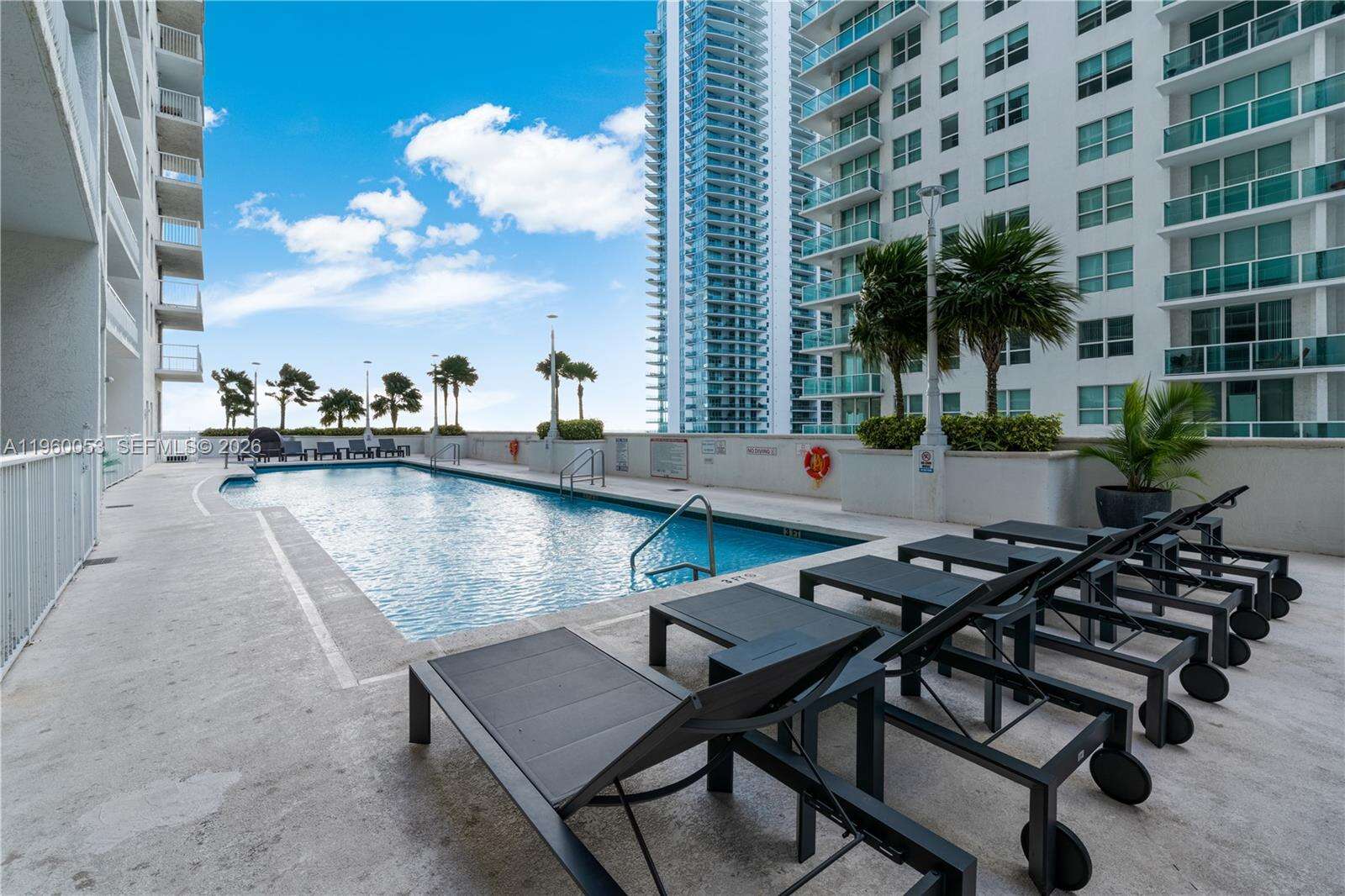 The Club At Brickell Bay at 1200 Brickell Bay Dr, Miami, FL 33131 - For Rent photo 28