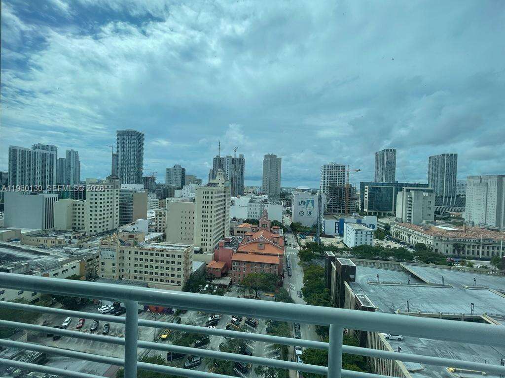 The Loft 2 at 133 2 Ave, Miami, FL 33132 - For Rent photo 7