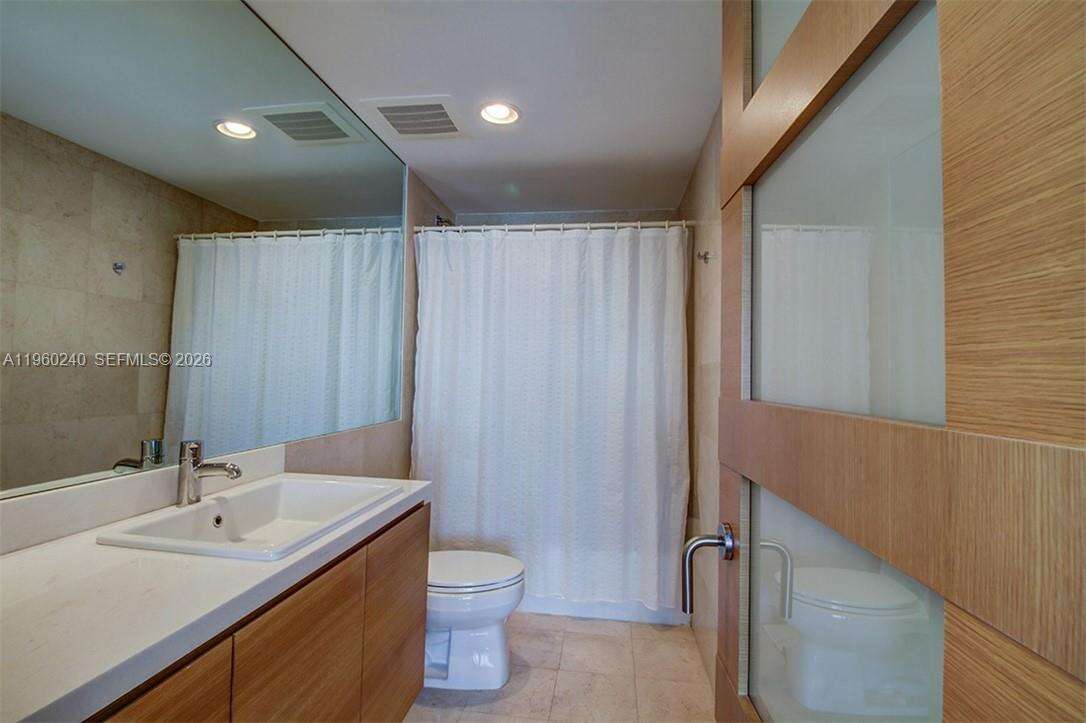 The Beach Club Two at 1830 Ocean Dr, Hallandale Beach, FL 33009 - For Rent photo 14