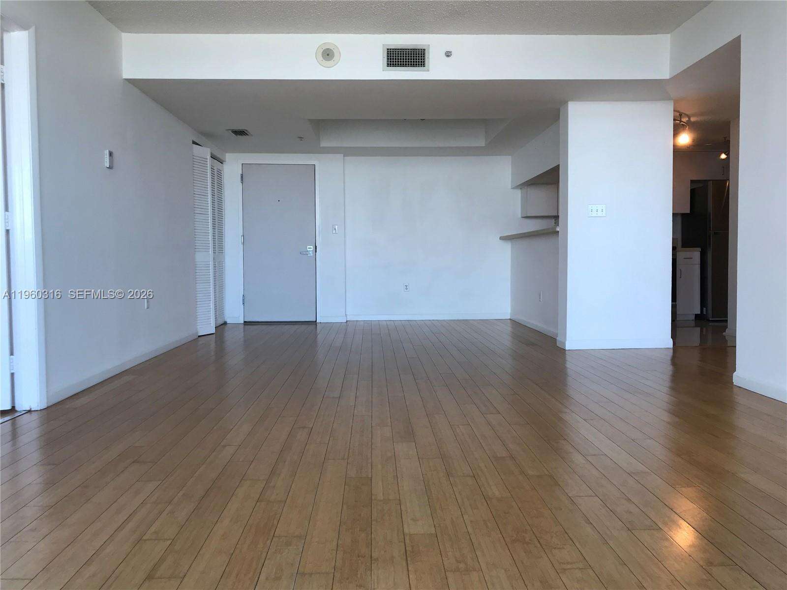 The Floridian at 650 W Ave, Miami Beach, FL 33139 - For Rent photo 14