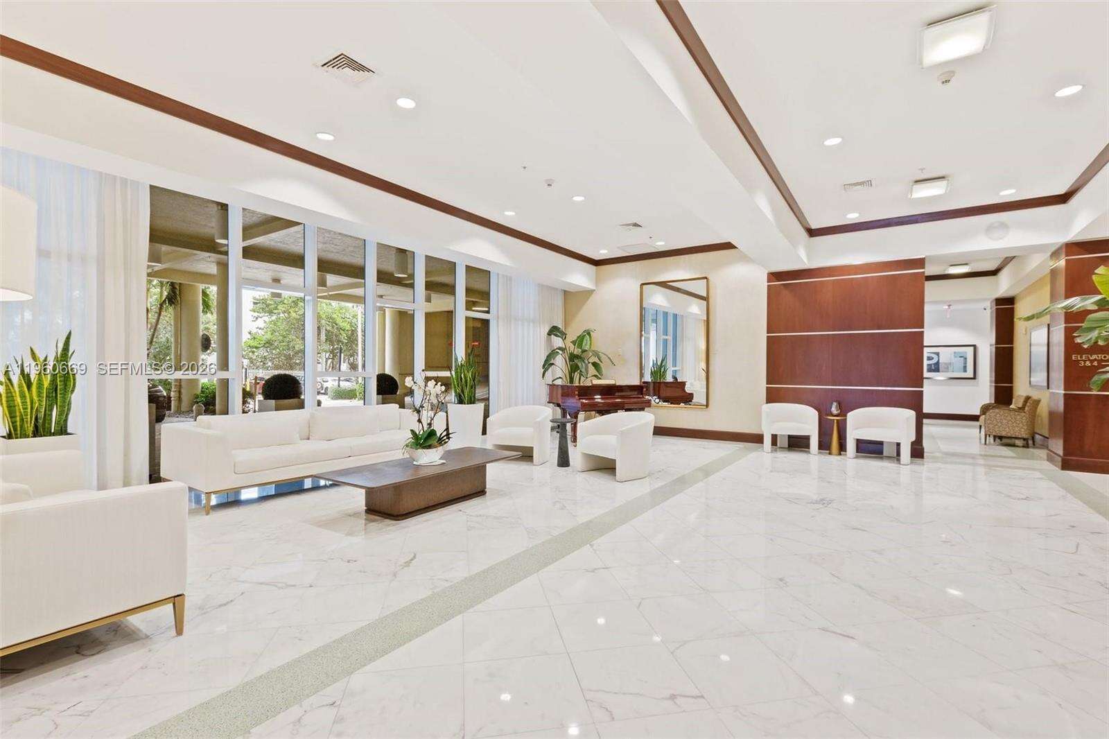 La Perla at 16699 Collins Ave, Sunny Isles Beach, FL 33160 - For Rent photo 30