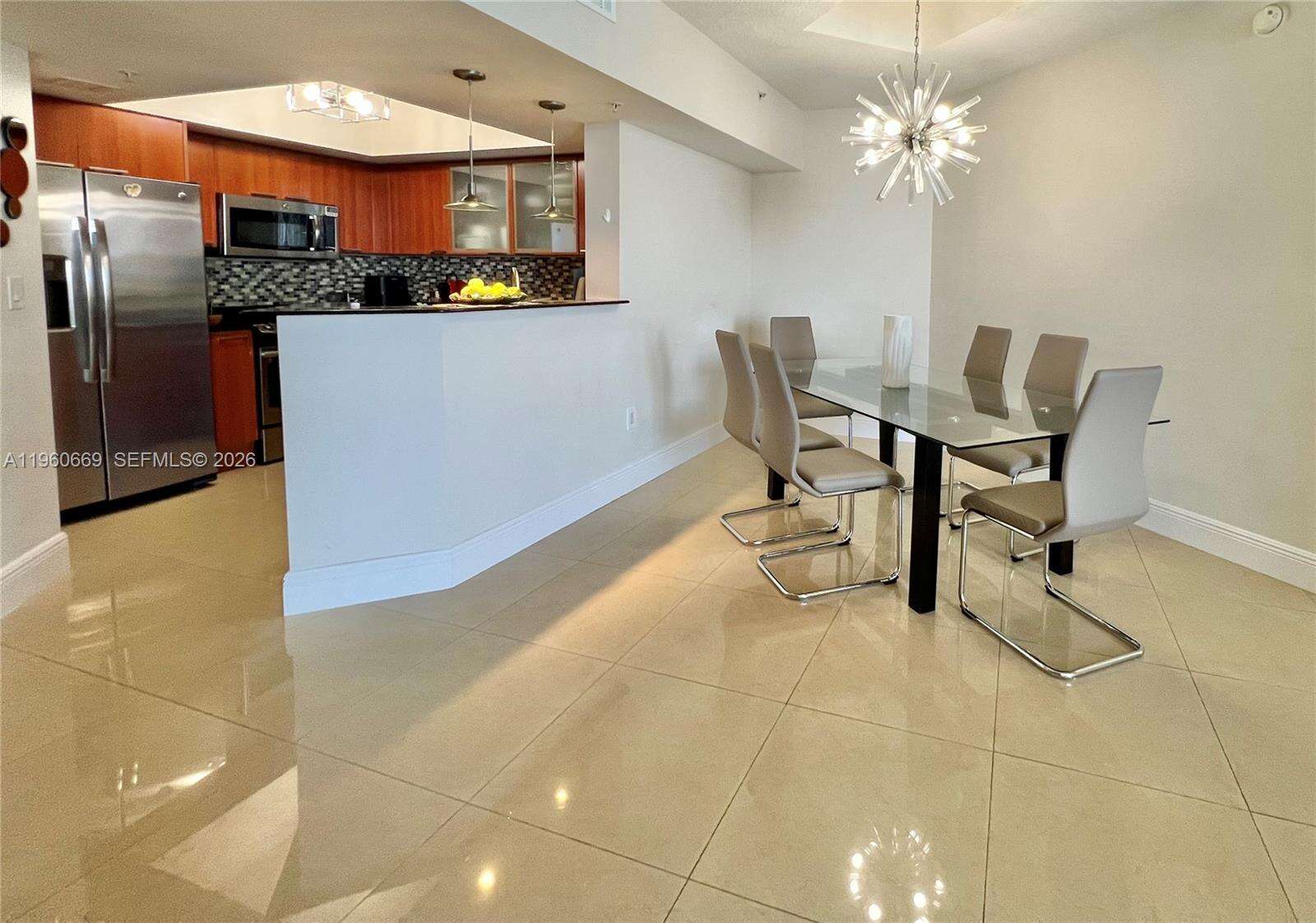 La Perla at 16699 Collins Ave, Sunny Isles Beach, FL 33160 - For Rent photo 9