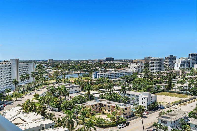 Tiffany House at 401 Birch, Fort Lauderdale, FL 33304 - For Rent photo 2