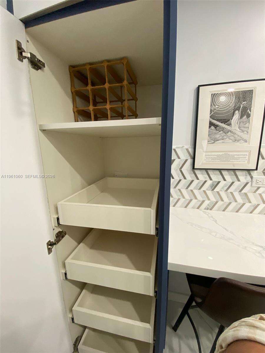 The Carriage Club North at Miami Beach, FL 33140 - For Rent photo 12