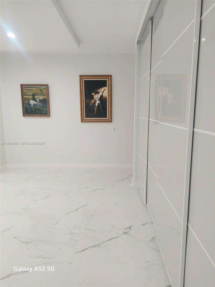 The Carriage Club North at Miami Beach, FL 33140 - For Rent photo 15