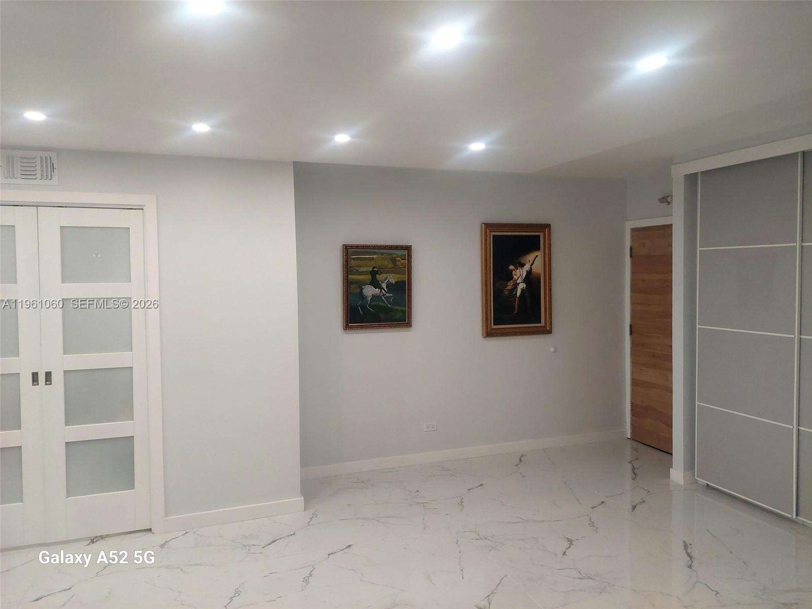 The Carriage Club North at Miami Beach, FL 33140 - For Rent photo 5