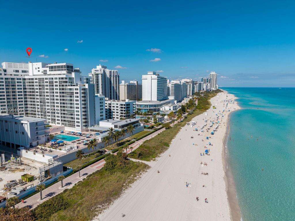The Carriage House at 5401 Collins Ave, Miami Beach, FL 33140 - For Rent photo 1