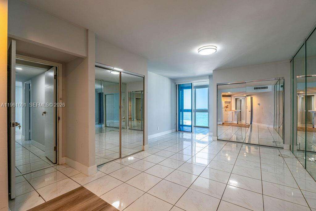 The Carriage House at 5401 Collins Ave, Miami Beach, FL 33140 - For Rent photo 21