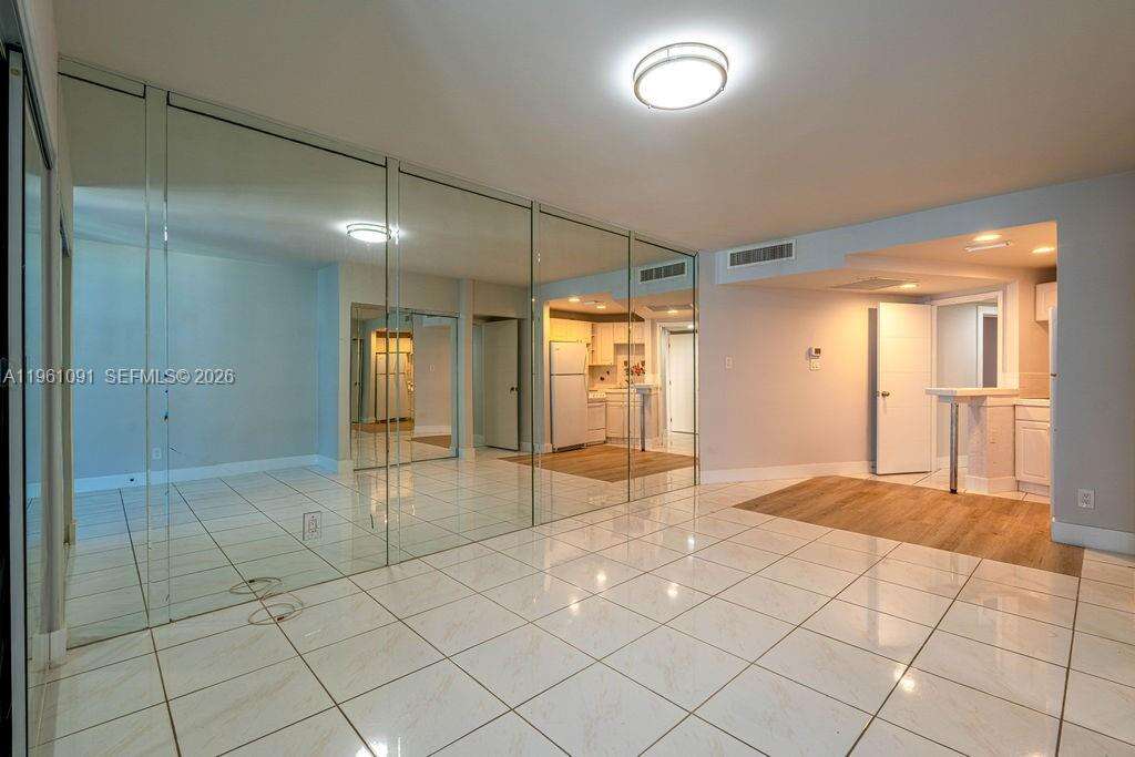 The Carriage House at 5401 Collins Ave, Miami Beach, FL 33140 - For Rent photo 22